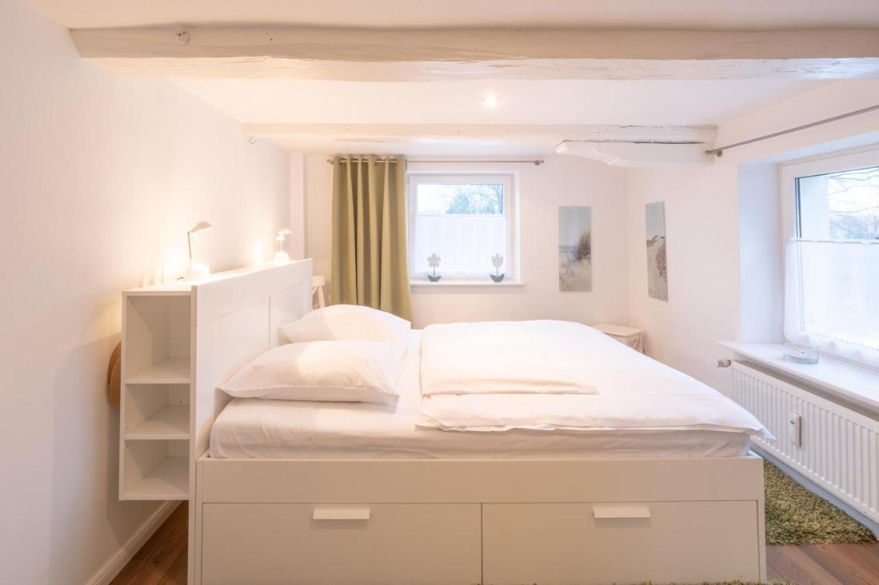 Apartmenthaus Toenning Kleine Kajuete Tönning Exterior foto