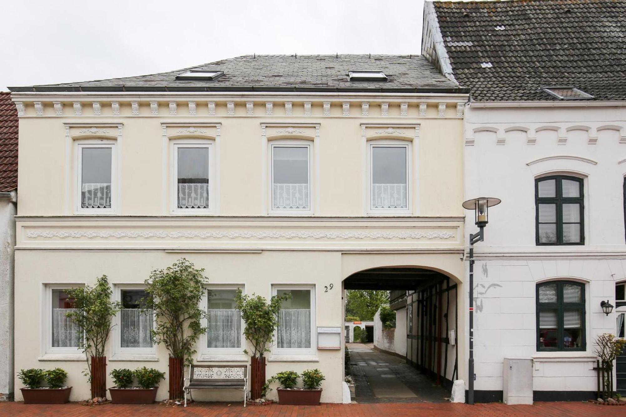 Apartmenthaus Toenning Kleine Kajuete Tönning Exterior foto